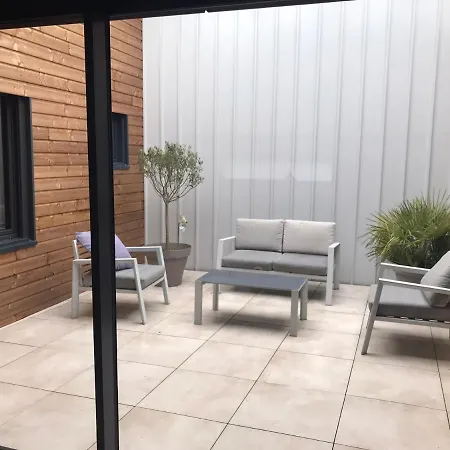 Loft Avec Patio 公寓 *
